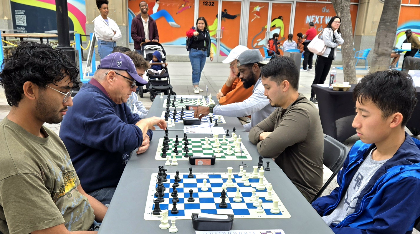 Free chess at the Santa Monica Promenade